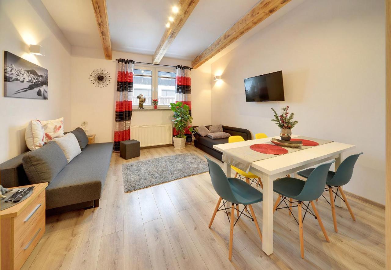 Apartamenty I Pokoje Karpacz - Centrum Karpacza, Parking W Cenie! Экстерьер фото